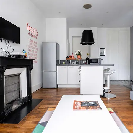 Apartment Jeanne • T2 Lumineux Avec Balcon • Centre De • Quartier Estacade • Tram A Pied Grenoble