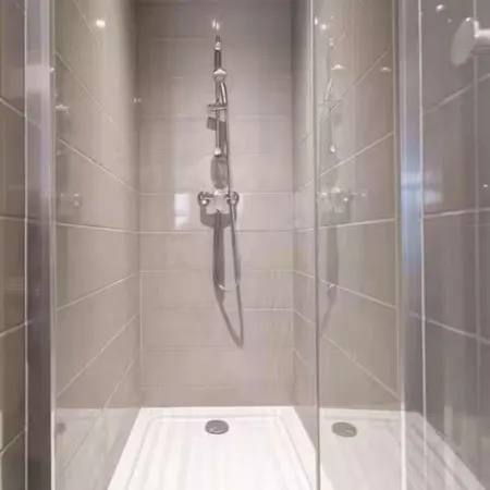Jeanne • T2 Lumineux Avec Balcon • Centre De • Quartier Estacade • Tram A Pied Apartment *